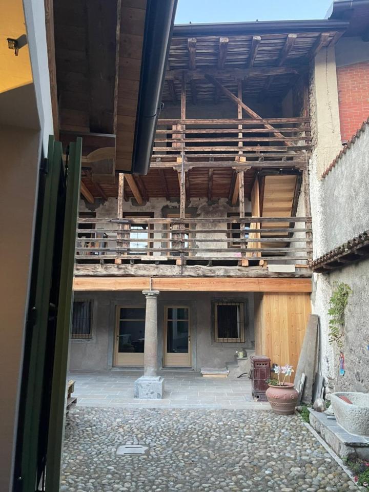Appartamento La Dimora Di Rosa E Amelia Songavazzo Esterno foto